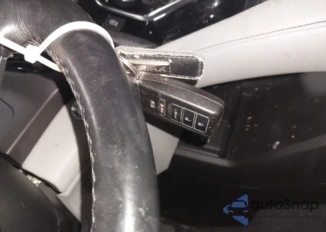 2020 Acura Rdx Technology Package z USA, uszkodzony, nr VIN 5J8TC2H50LL020365